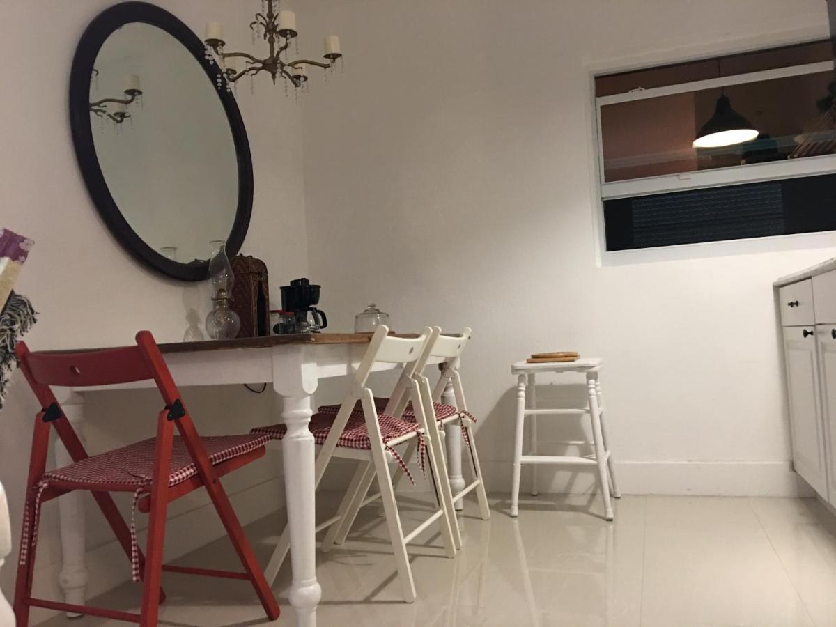 Private Studio Blocks From Coconut Grove Miami Luaran gambar