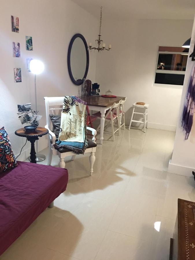 Private Studio Blocks From Coconut Grove Miami Luaran gambar