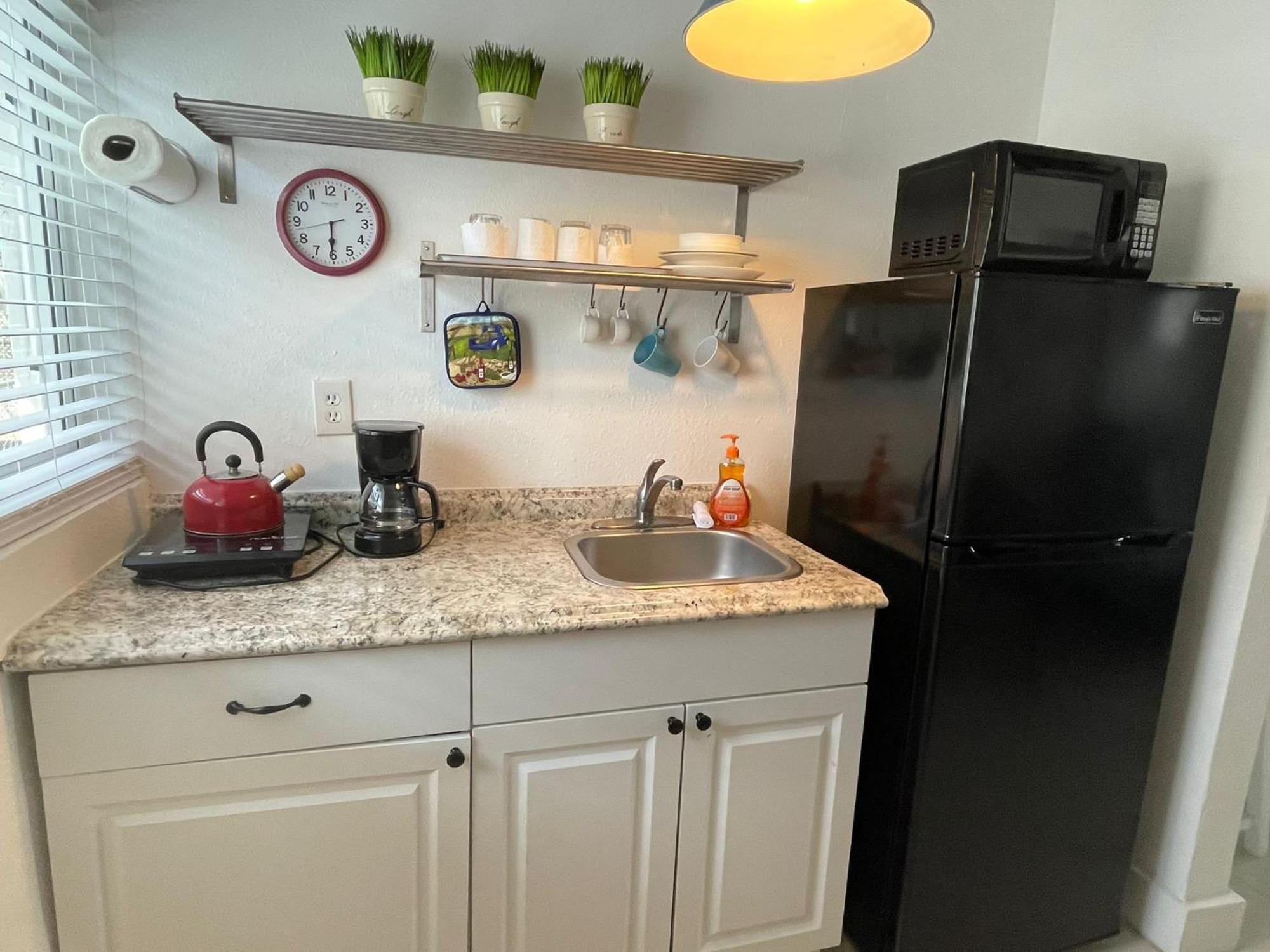 Private Studio Blocks From Coconut Grove Miami Luaran gambar