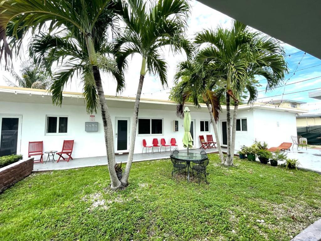 Private Studio Blocks From Coconut Grove Miami Luaran gambar